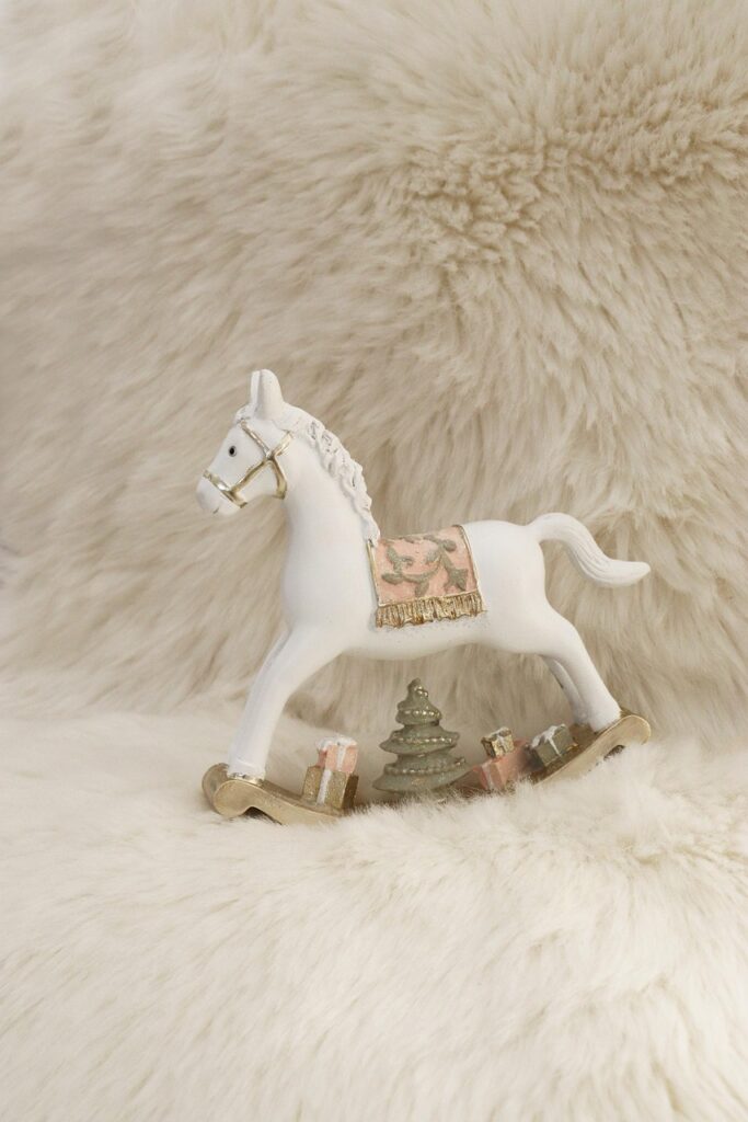 自閉症の子どもにおすすめのロッキングボートやウォブルとは？