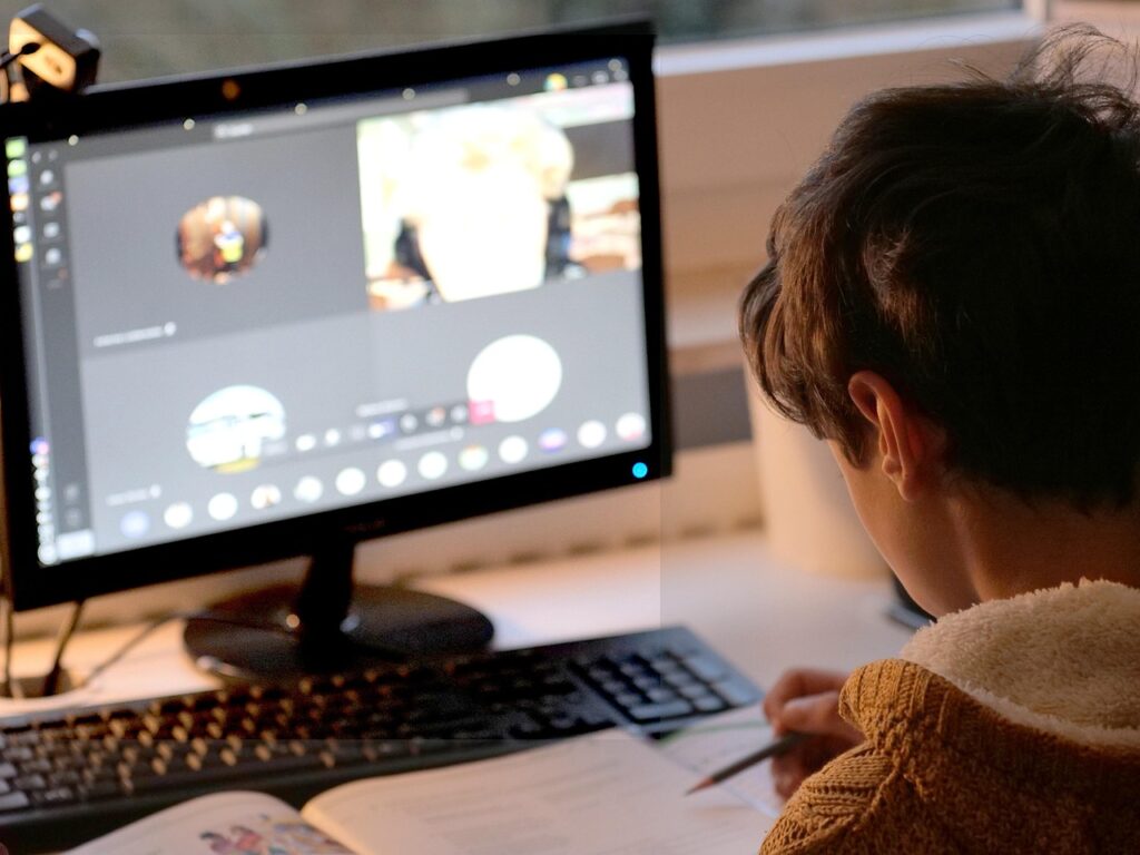 センサリー学習に最適な収納方法は？遊具をスッキリ整理するコツを解説！